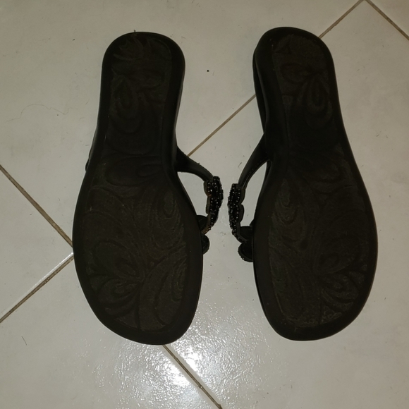 Kenneth Cole sandals - Picture 3 of 3